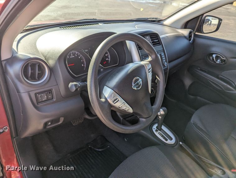 image for item LF9563 2015 Nissan Versa SL