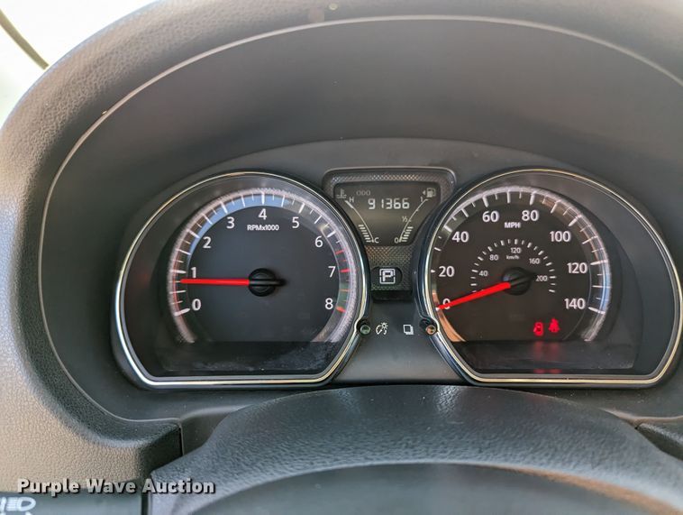 image for item LF9563 2015 Nissan Versa SL