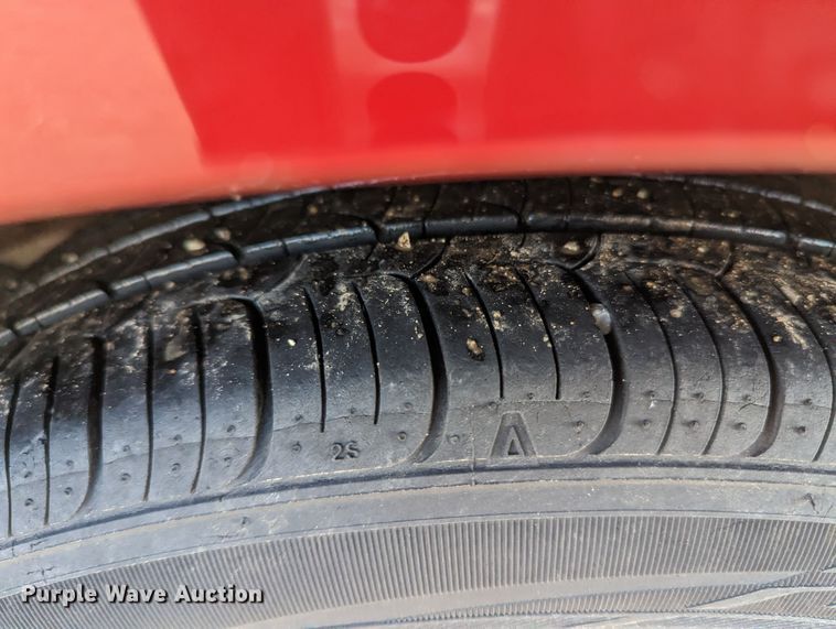 image for item LF9563 2015 Nissan Versa SL