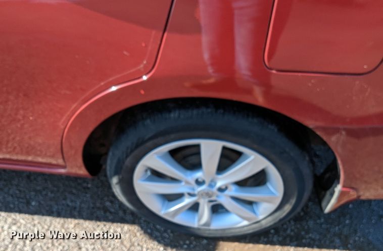 image for item LF9563 2015 Nissan Versa SL