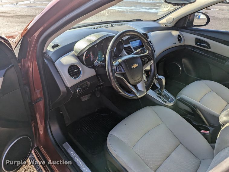image for item LF9564 2012  Chevrolet Cruze LT