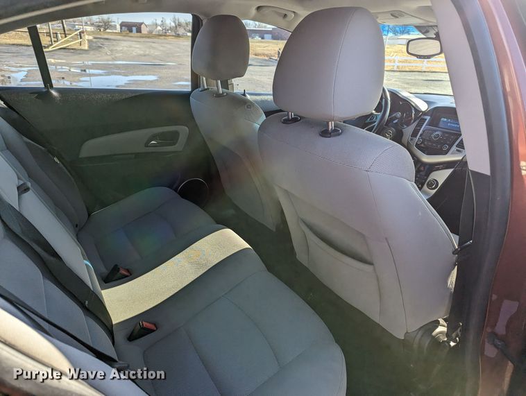 image for item LF9564 2012  Chevrolet Cruze LT