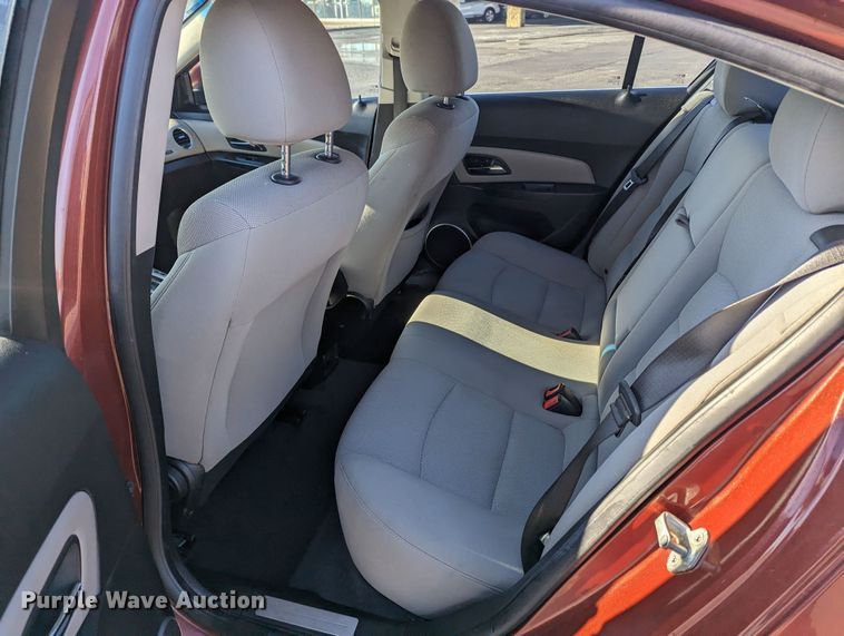 image for item LF9564 2012  Chevrolet Cruze LT