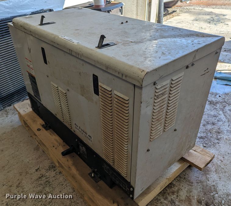 image for item LF9565 Miller EnPak  air compressor