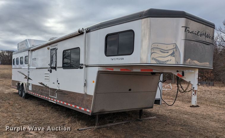 image for item LF9567 2014 Trail West  livestock trailer