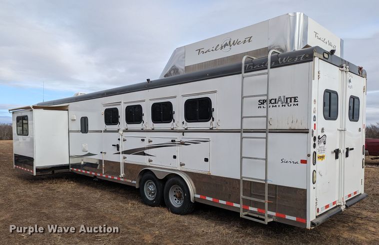 image for item LF9567 2014 Trail West  livestock trailer