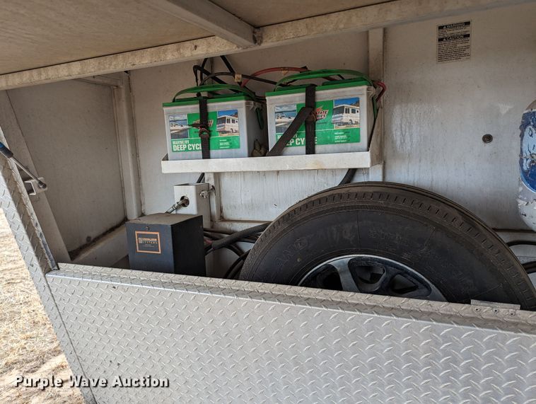 image for item LF9567 2014 Trail West  livestock trailer