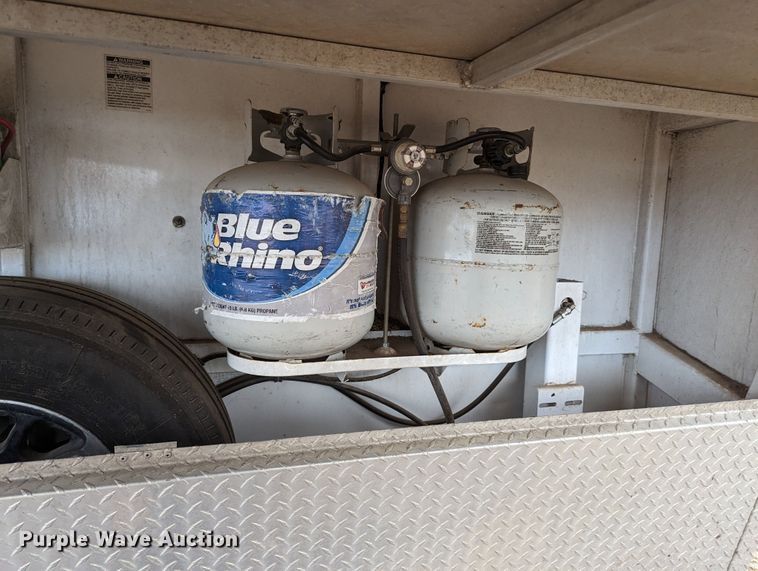 image for item LF9567 2014 Trail West  livestock trailer