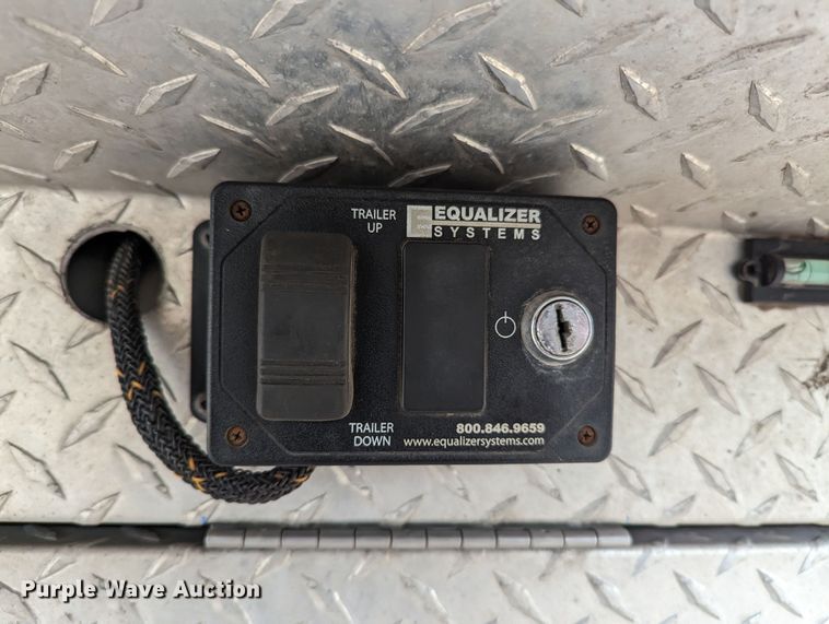 image for item LF9567 2014 Trail West  livestock trailer