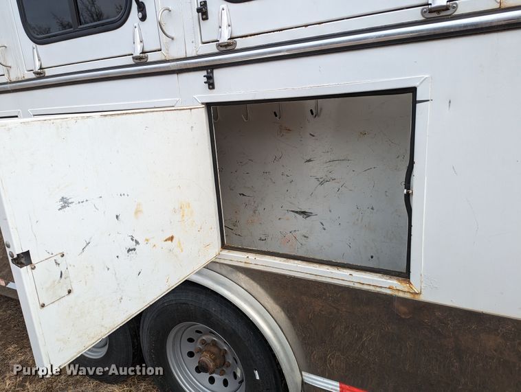 image for item LF9567 2014 Trail West  livestock trailer