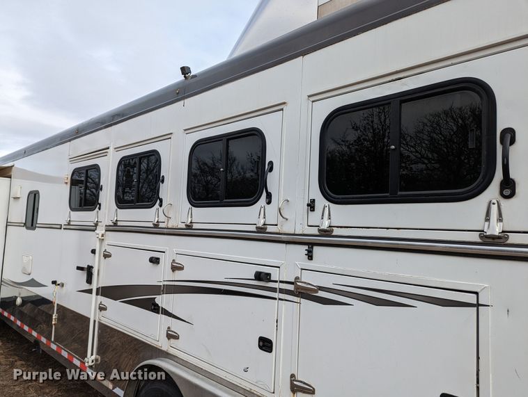 image for item LF9567 2014 Trail West  livestock trailer