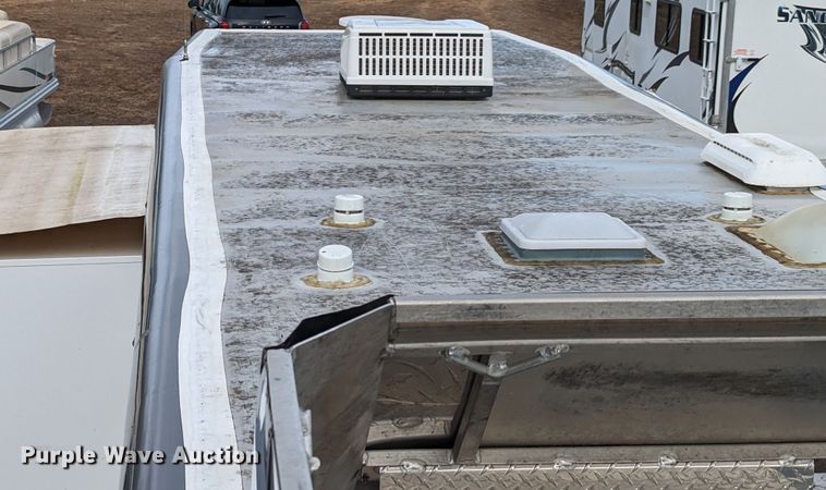 image for item LF9567 2014 Trail West  livestock trailer