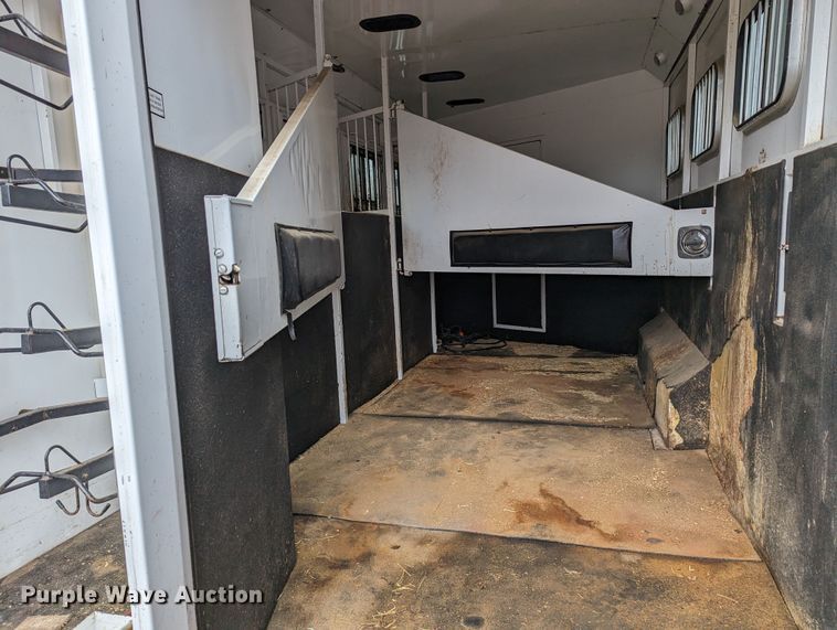 image for item LF9567 2014 Trail West  livestock trailer