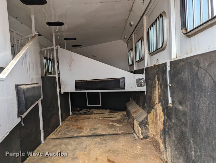 image for item LF9567 2014 Trail West  livestock trailer