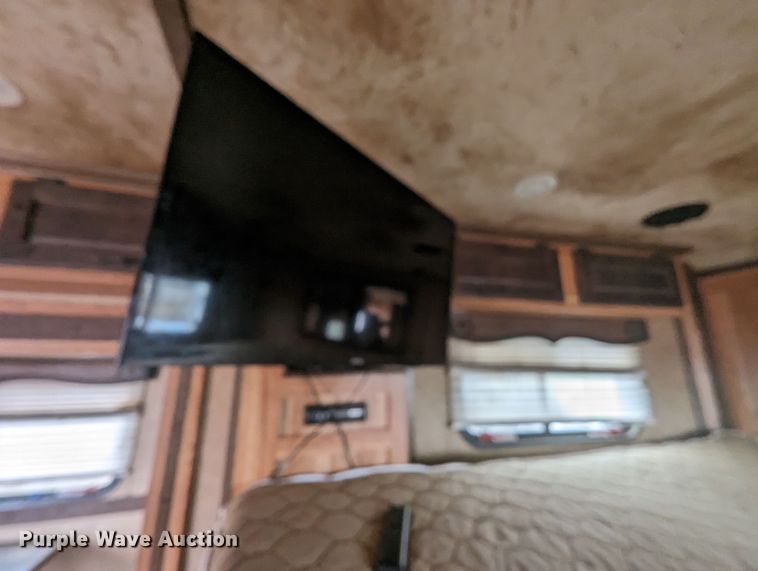 image for item LF9567 2014 Trail West  livestock trailer