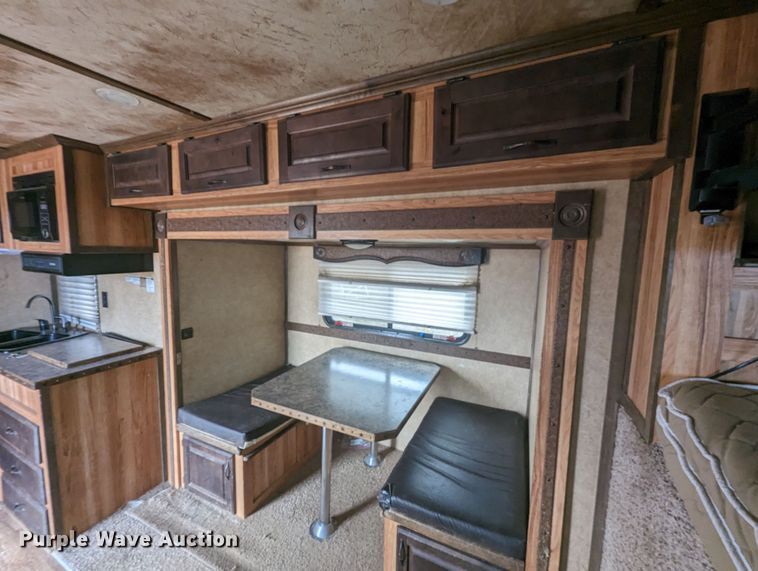 image for item LF9567 2014 Trail West  livestock trailer