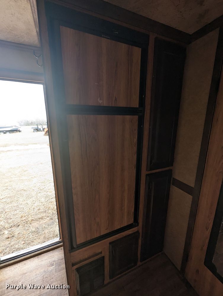 image for item LF9567 2014 Trail West  livestock trailer