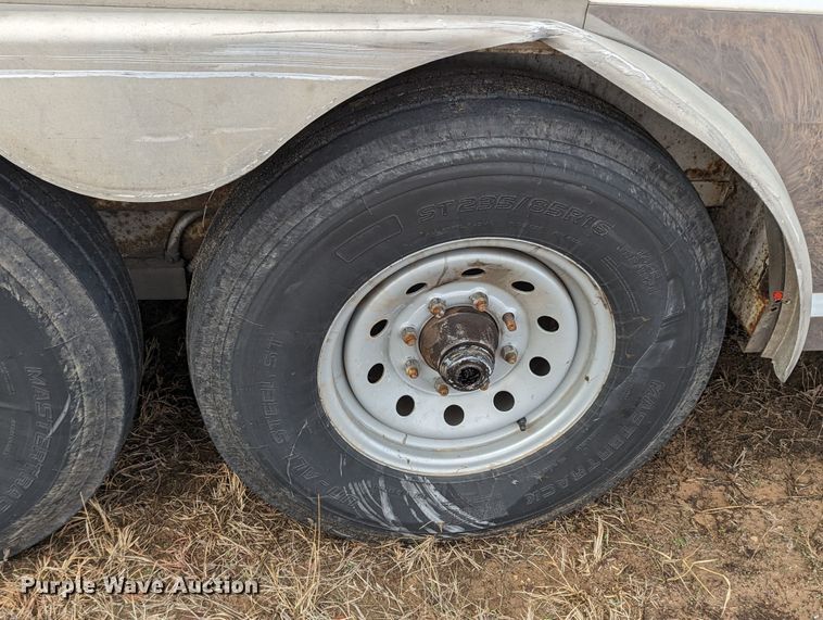image for item LF9567 2014 Trail West  livestock trailer