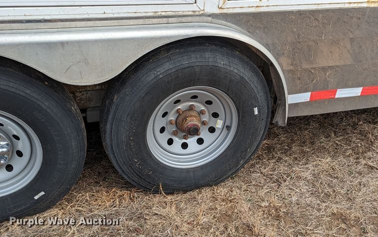 image for item LF9567 2014 Trail West  livestock trailer