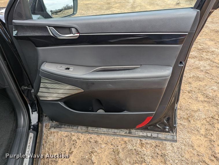 image for item LF9568 2022 Hyundai Palisade  SUV