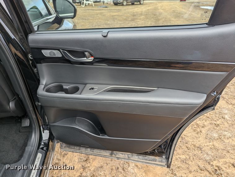 image for item LF9568 2022 Hyundai Palisade  SUV