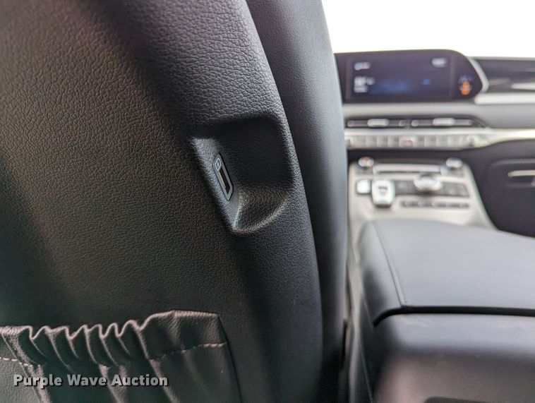 image for item LF9568 2022 Hyundai Palisade  SUV