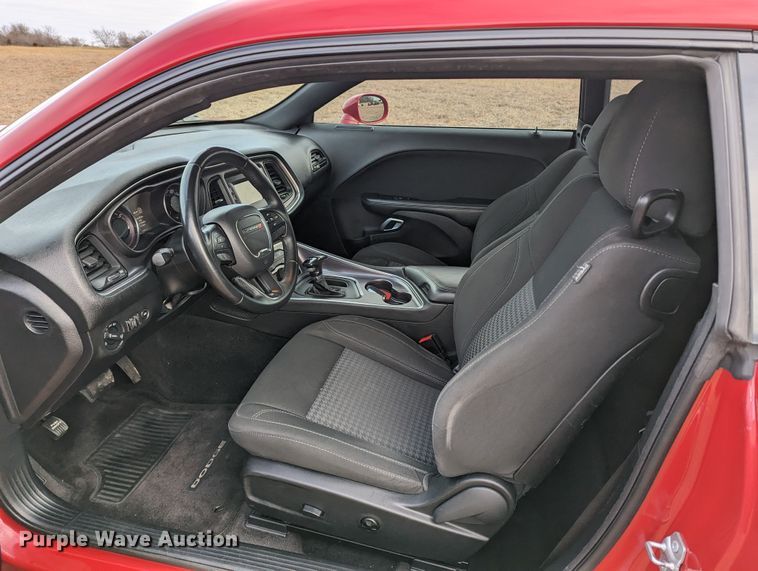 image for item LF9570 2017 Dodge Challenger