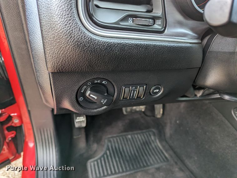 image for item LF9570 2017 Dodge Challenger