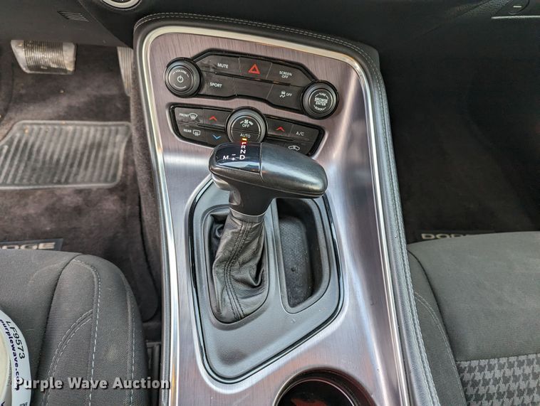 image for item LF9570 2017 Dodge Challenger