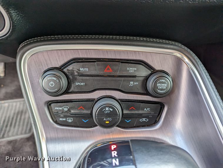 image for item LF9570 2017 Dodge Challenger