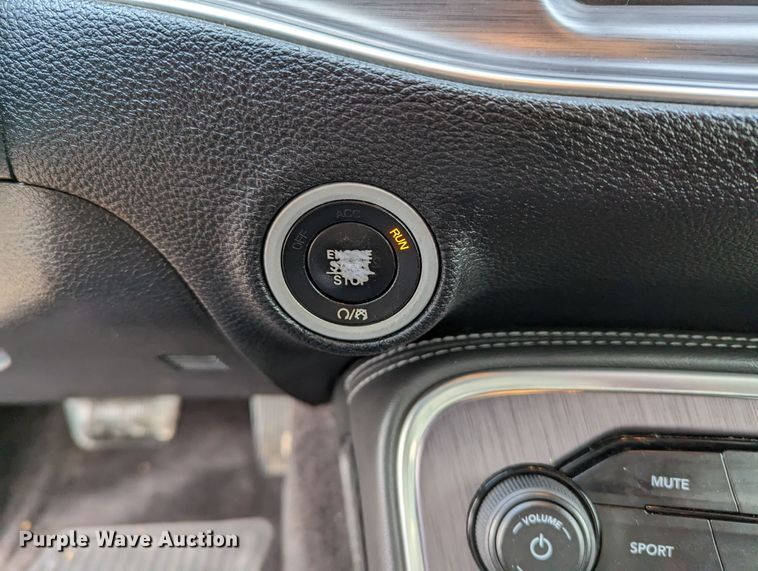 image for item LF9570 2017 Dodge Challenger