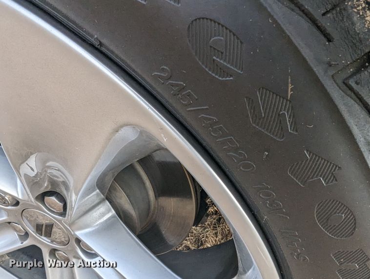 image for item LF9570 2017 Dodge Challenger