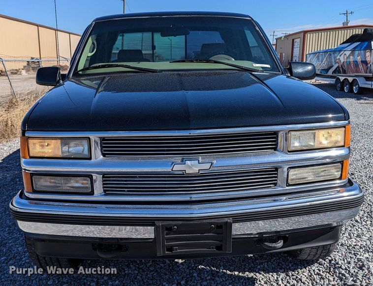 image for item LF9571 1997 Chevrolet K1500  Ext. Cab pickup truck