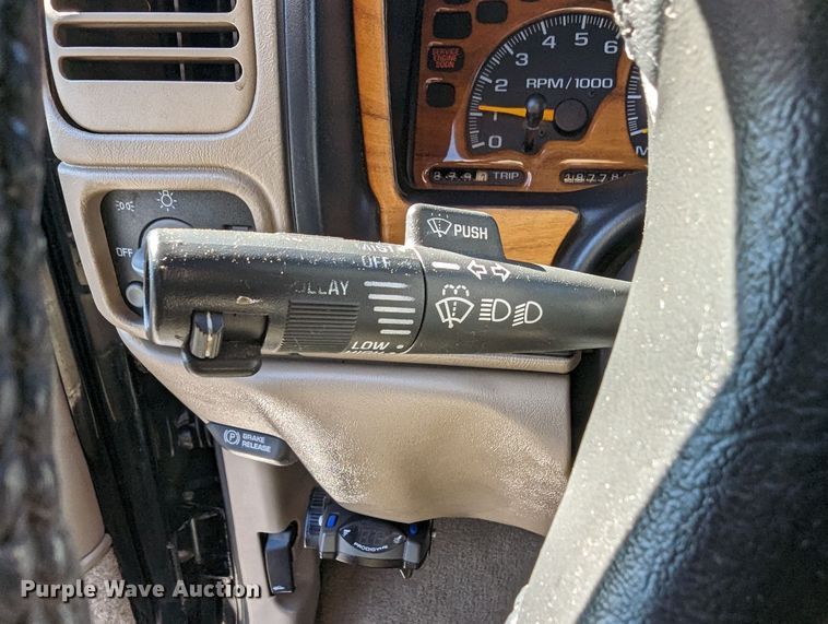 image for item LF9571 1997 Chevrolet K1500  Ext. Cab pickup truck