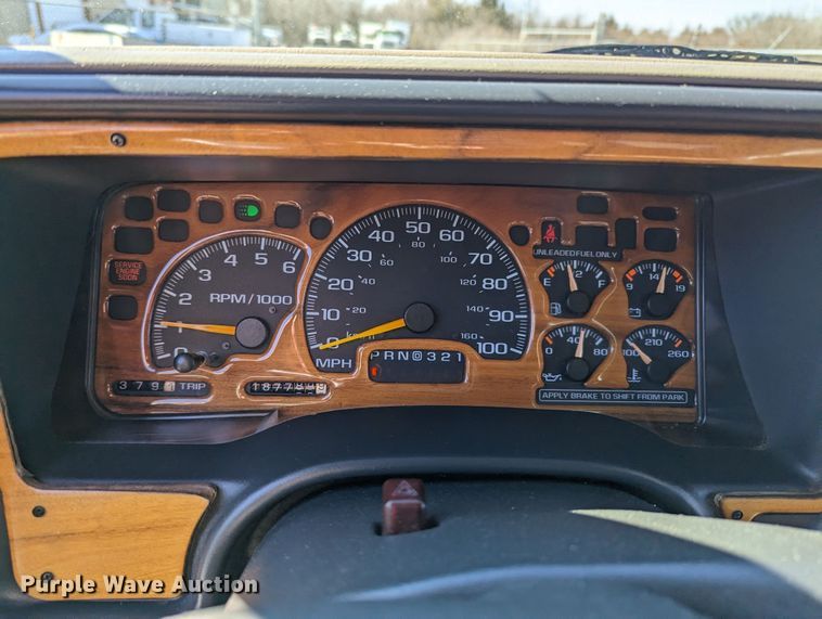 image for item LF9571 1997 Chevrolet K1500  Ext. Cab pickup truck