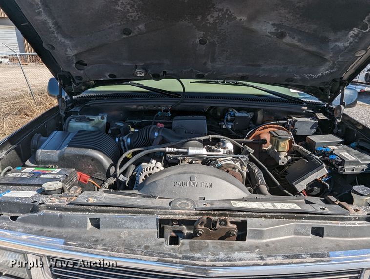 image for item LF9571 1997 Chevrolet K1500  Ext. Cab pickup truck