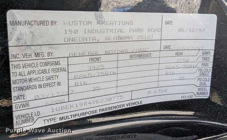 image for item LF9571 1997 Chevrolet K1500  Ext. Cab pickup truck