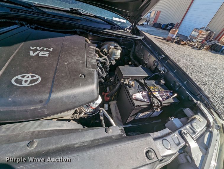 image for item LF9573 2013 Toyota Tacoma  Access Cab pickup truck