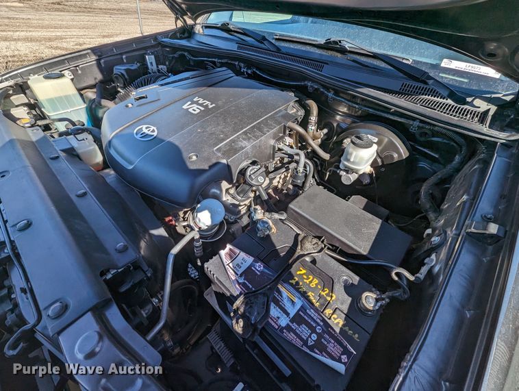 image for item LF9573 2013 Toyota Tacoma  Access Cab pickup truck