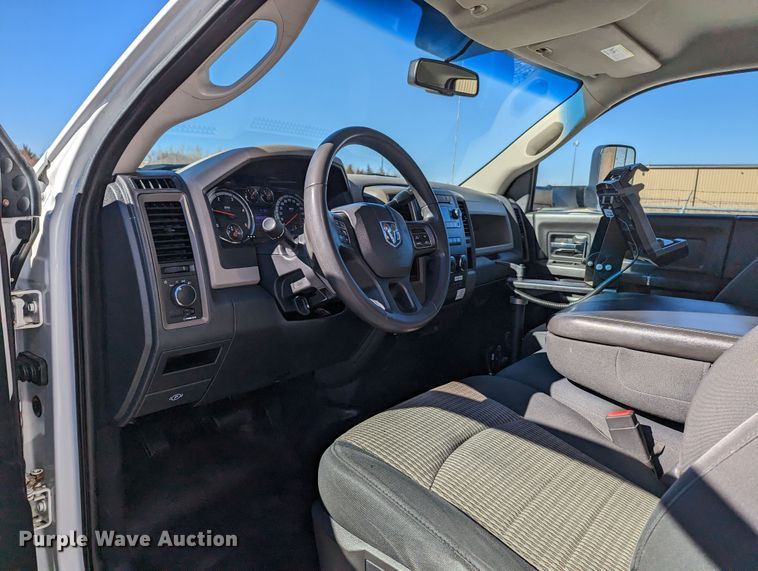 image for item LF9574 2012 Dodge Ram 4500HD  box truck