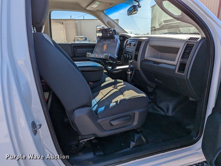 image for item LF9574 2012 Dodge Ram 4500HD  box truck