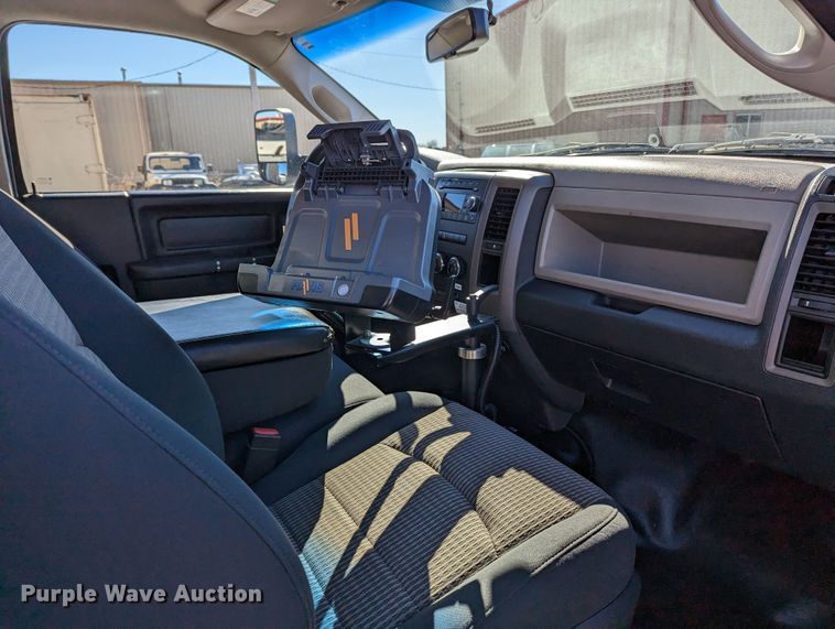 image for item LF9574 2012 Dodge Ram 4500HD  box truck