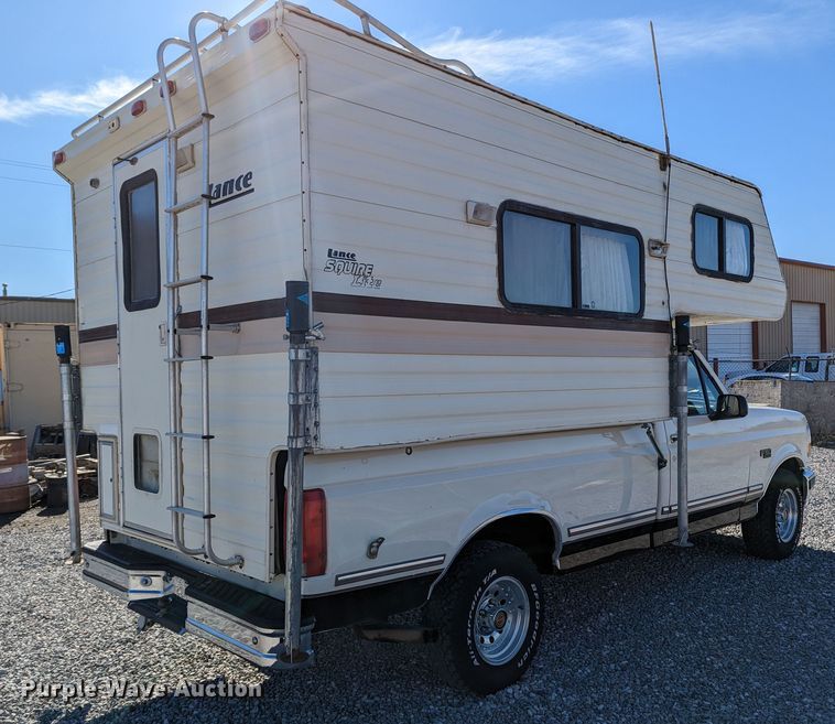 image for item LF9575 1993 Ford F150  pickup truck