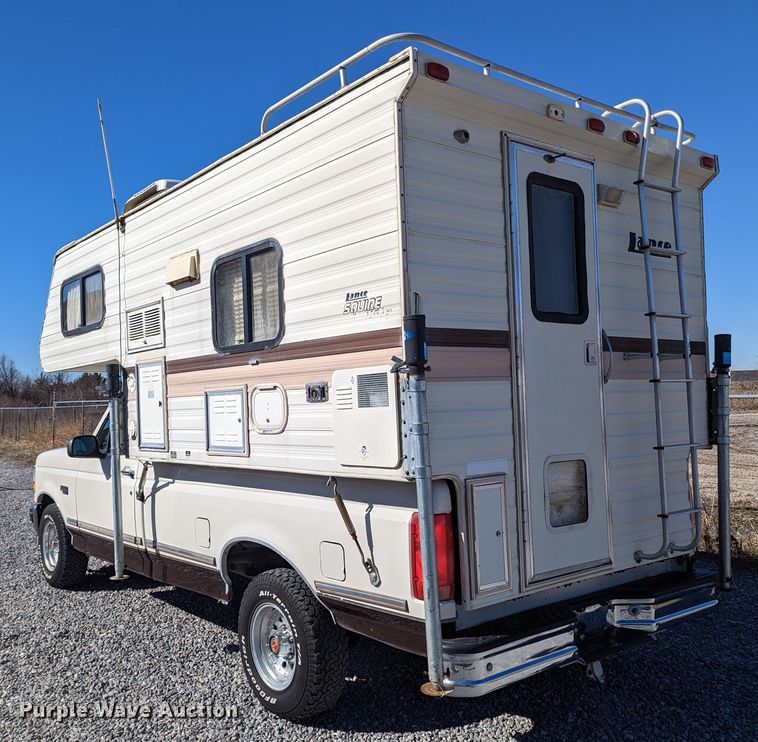 image for item LF9575 1993 Ford F150  pickup truck