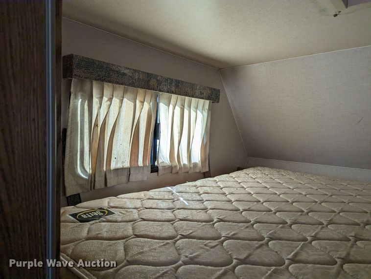 image for item LF9575 1993 Ford F150  pickup truck