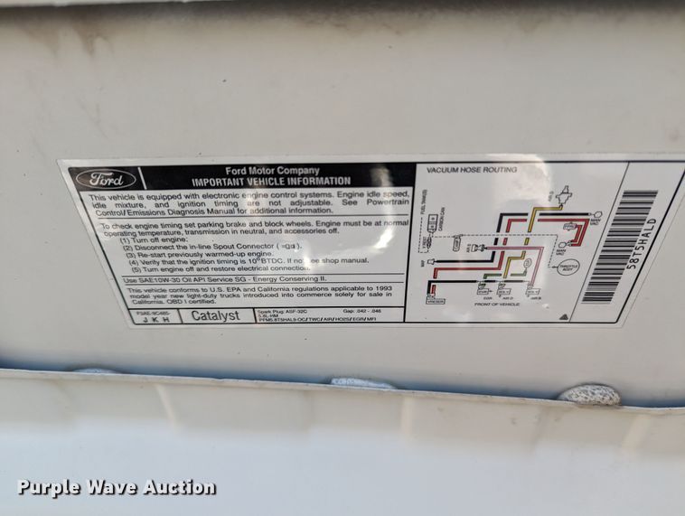 image for item LF9575 1993 Ford F150  pickup truck