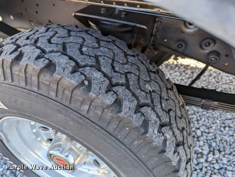 image for item LF9575 1993 Ford F150  pickup truck