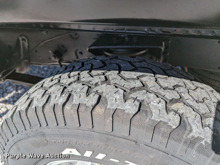 image for item LF9575 1993 Ford F150  pickup truck