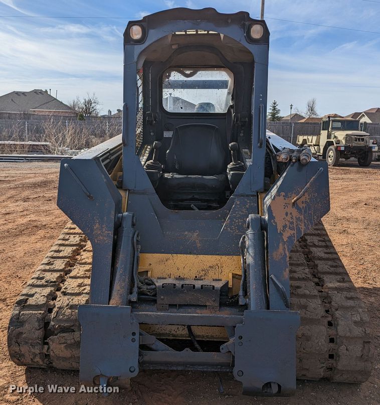 image for item LF9577 2013 John Deere 329E  tracked skid steer loader