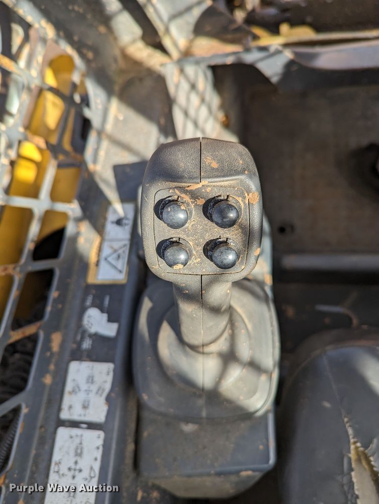 image for item LF9577 2013 John Deere 329E  tracked skid steer loader